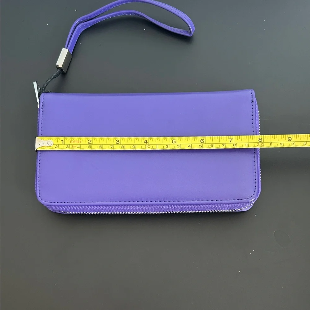 Purple Women's Wristlet Wallet Card Organizer - Picture 2 of 5